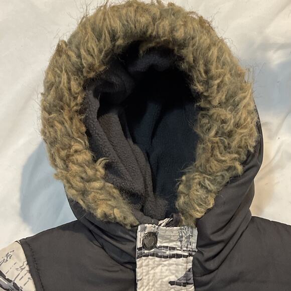 Osh Kosh B’Gosh Dinosaurs Puffer Coat Jacket Boy’s 2T Winter Hood Fleece Lined - Picture 3 of 8